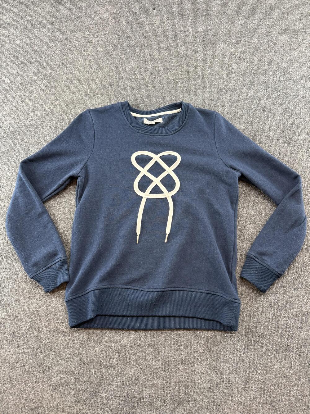 DownEast Sweatshirt Womens Small Blue Graphic Fleece Crewneck Pullover Shoelace